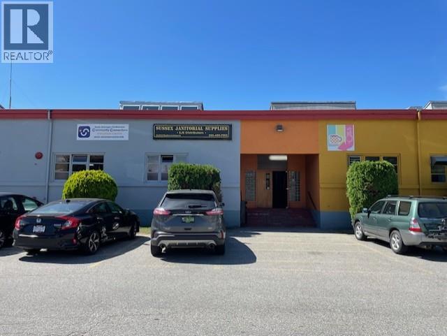 111 - 1475 Fairview Road, Main North, Penticton by JUDGE TEAM 111 - 1475 Fairview Road, Main North, Penticton