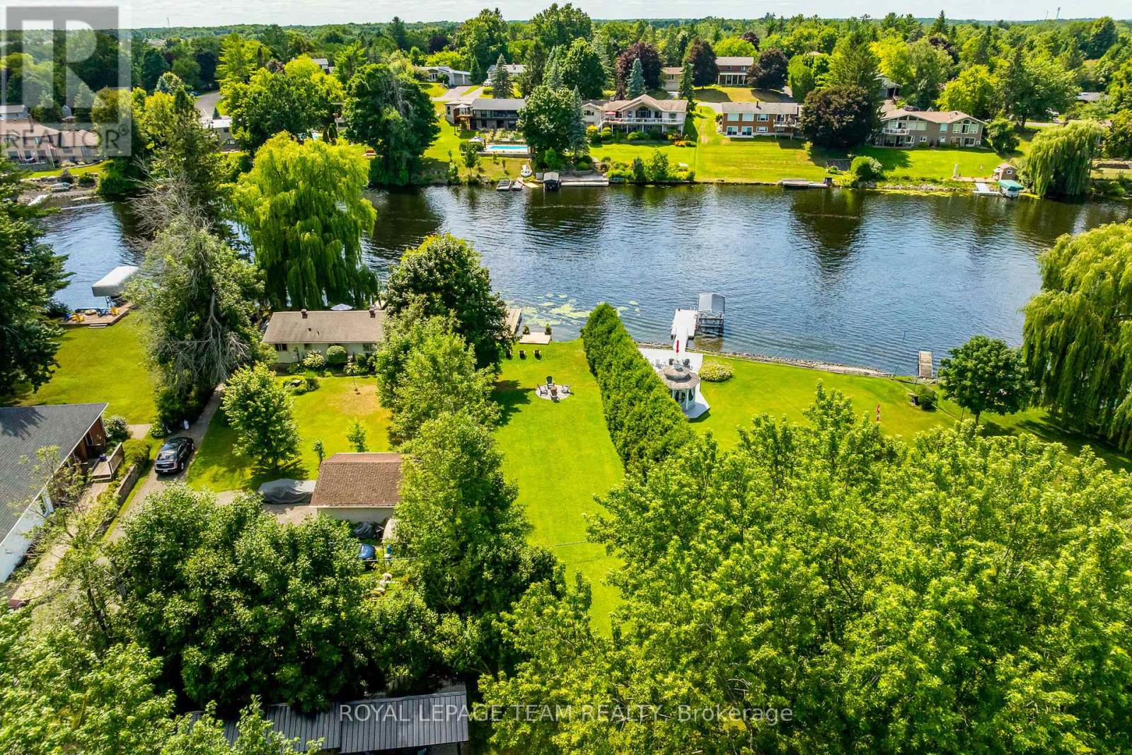 1216a River Road, Ottawa, Ontario  K4M 1B4 - Photo 45 - X12429062