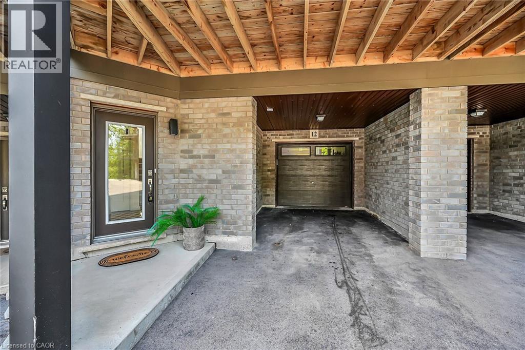 23 Echovalley Drive Unit# 12, Stoney Creek, Ontario  L8J 0K4 - Photo 3 - 40764351