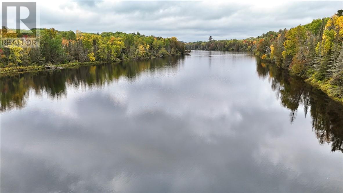 385 High Falls Rd, South Part, Greater Sudbury, Ontario  P0M 3H0 - Photo 3 - 2124923
