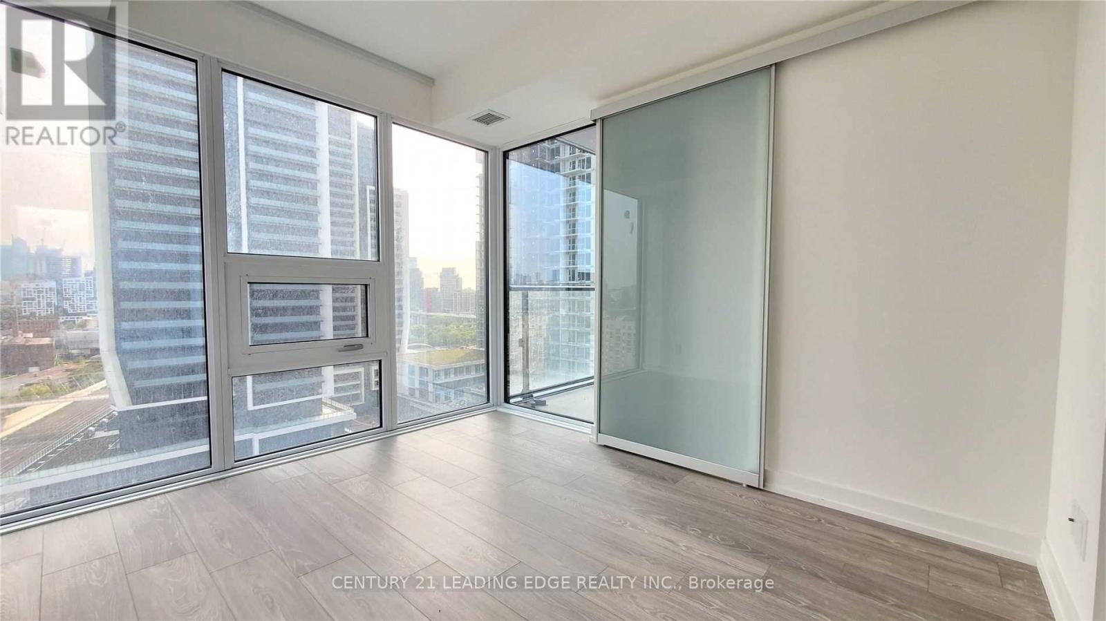 3201 - 19 Western Battery Road, Toronto, Ontario  M6K 0E3 - Photo 7 - C12429172