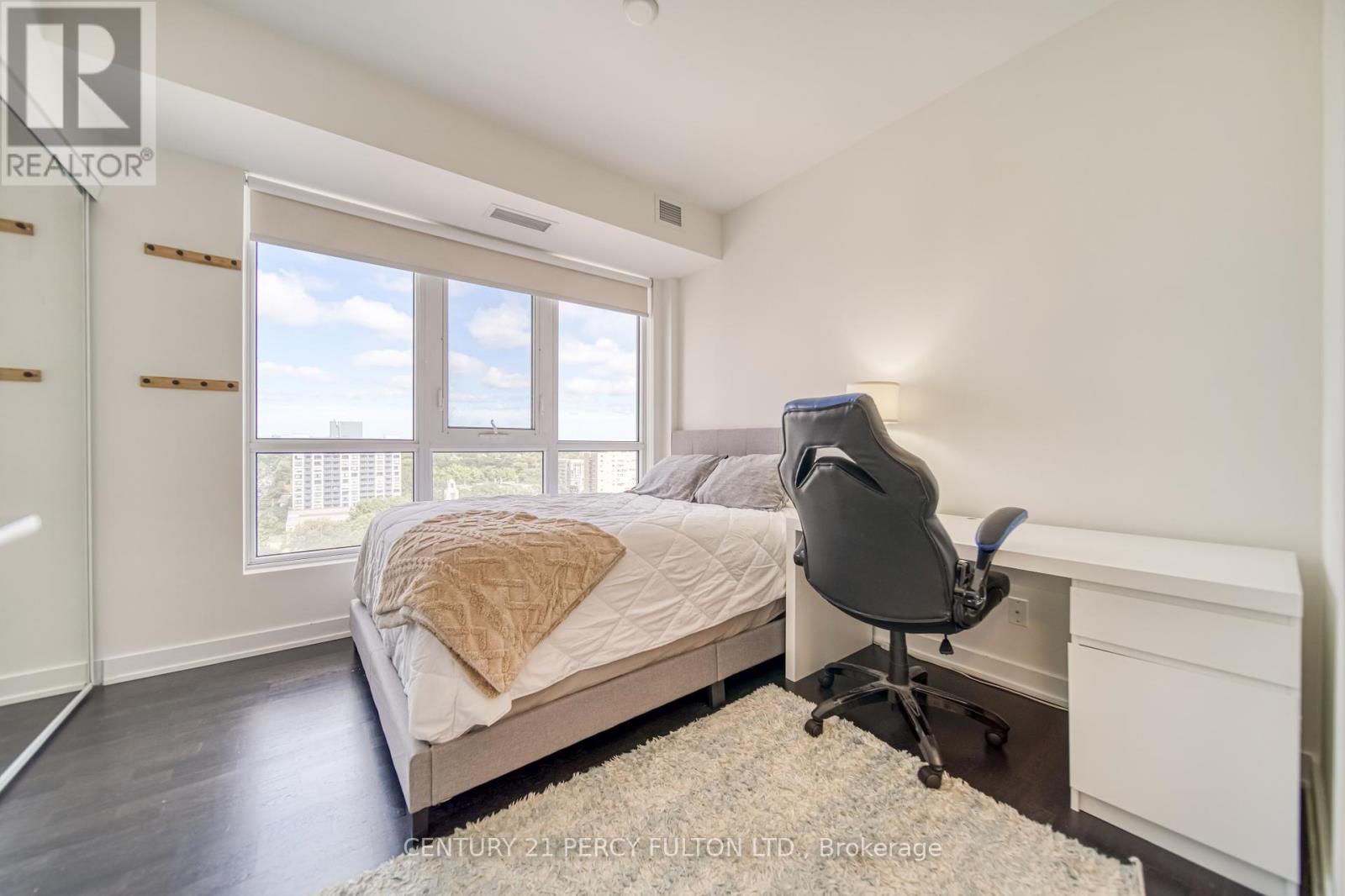 1211 - 501 St. Clair Avenue W, Toronto, Ontario  M5P 0A2 - Photo 14 - C12429177