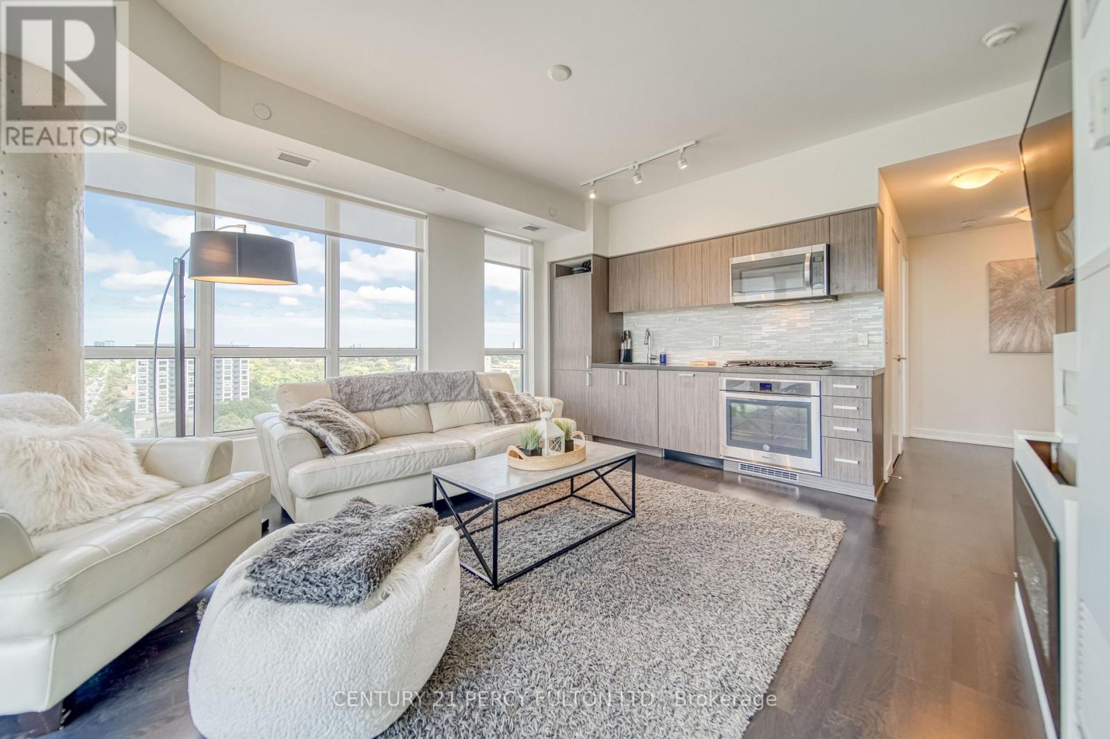 1211 - 501 St. Clair Avenue W, Toronto, Ontario  M5P 0A2 - Photo 6 - C12429177