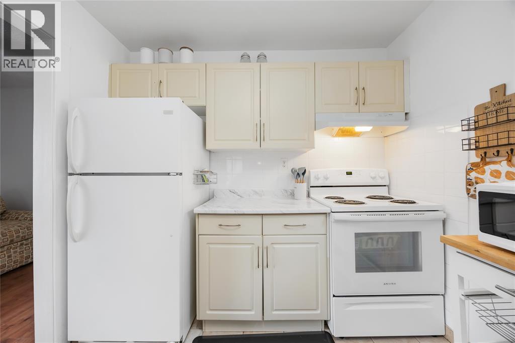 187 Maxwell Street, Sarnia, Ontario  N7T 5C2 - Photo 14 - 25024262