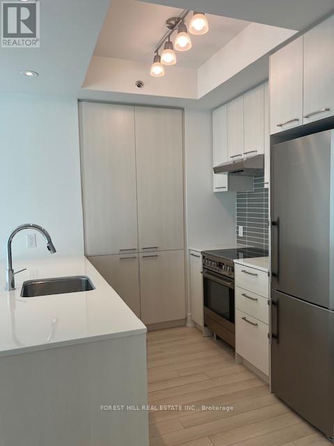1905 - 310 Tweedsmuir Avenue, Toronto, Ontario  M5P 2Y2 - Photo 10 - C12429213