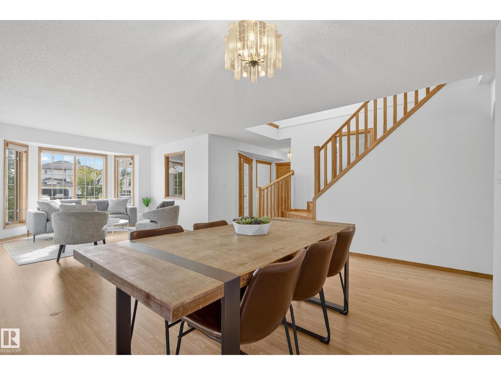917 Ormsby Wd Nw, Edmonton, Alberta  T5T 6A9 - Photo 11 - E4459705