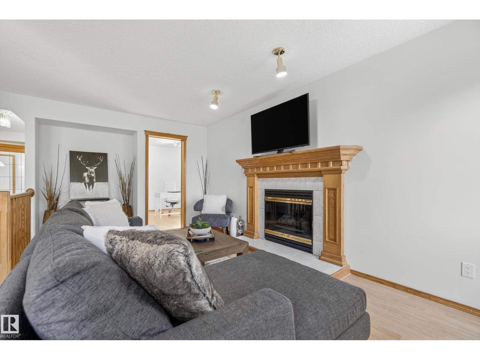 917 Ormsby Wd Nw, Edmonton, Alberta  T5T 6A9 - Photo 18 - E4459705