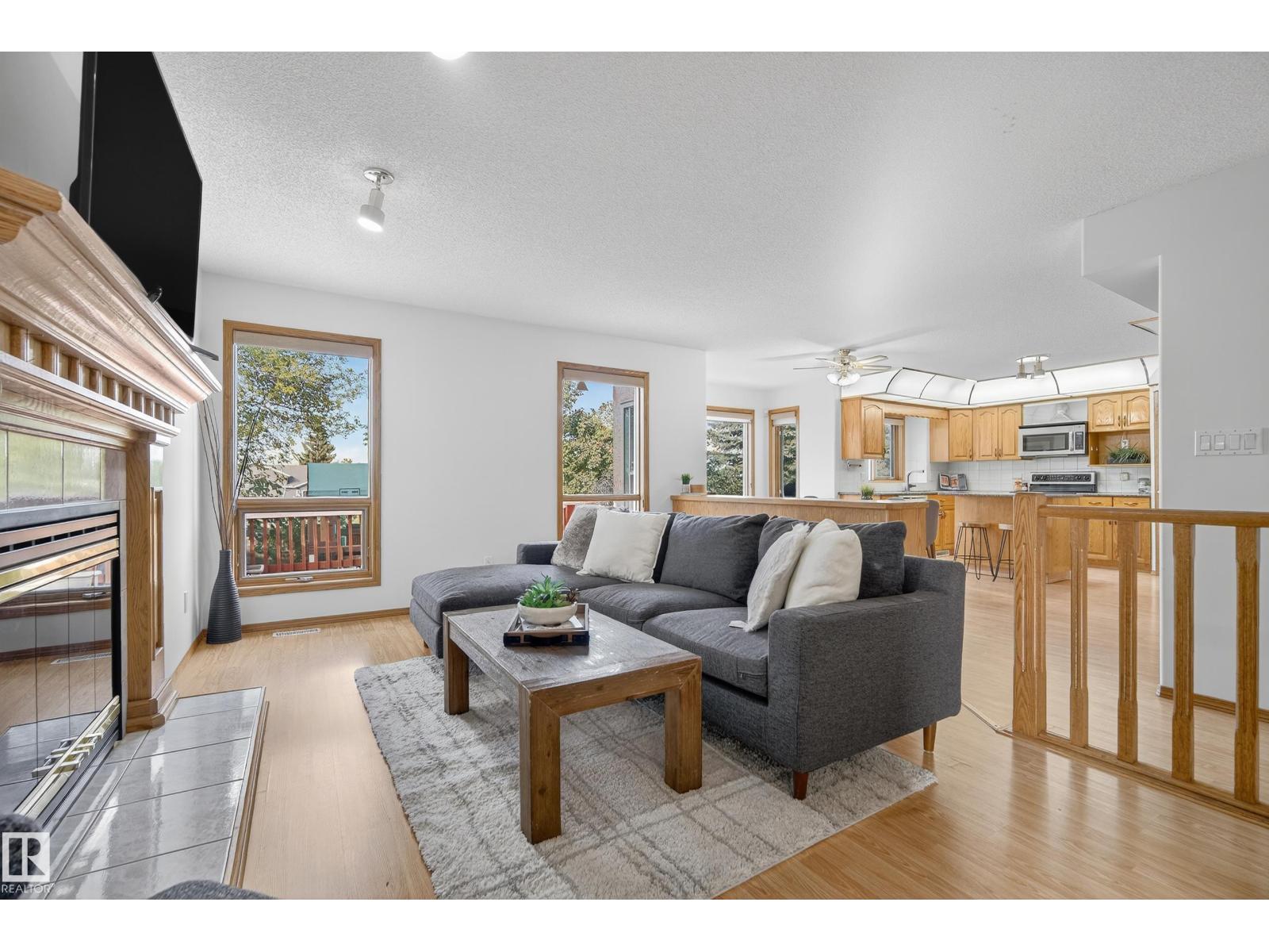 917 Ormsby Wd Nw, Edmonton, Alberta  T5T 6A9 - Photo 21 - E4459705