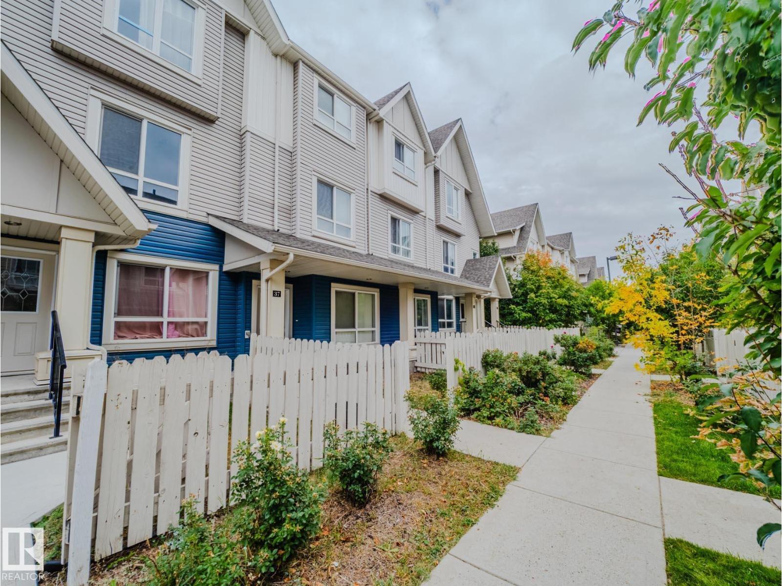 #37 13003 132 Av Nw, Edmonton, Alberta  T5L 3R2 - Photo 2 - E4459706