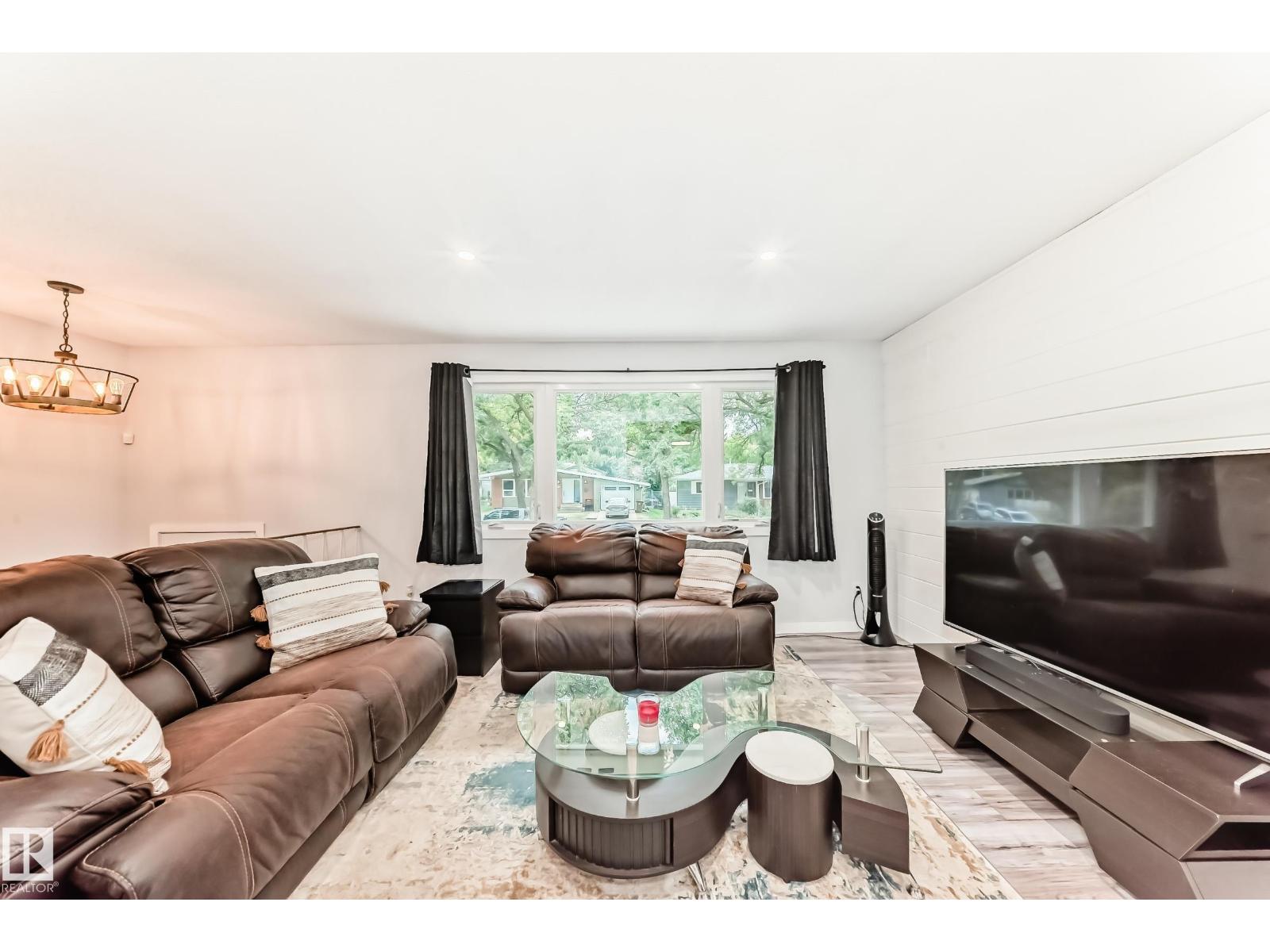 6 Beacon Cr, St. Albert, Alberta  T8N 0A3 - Photo 4 - E4459708