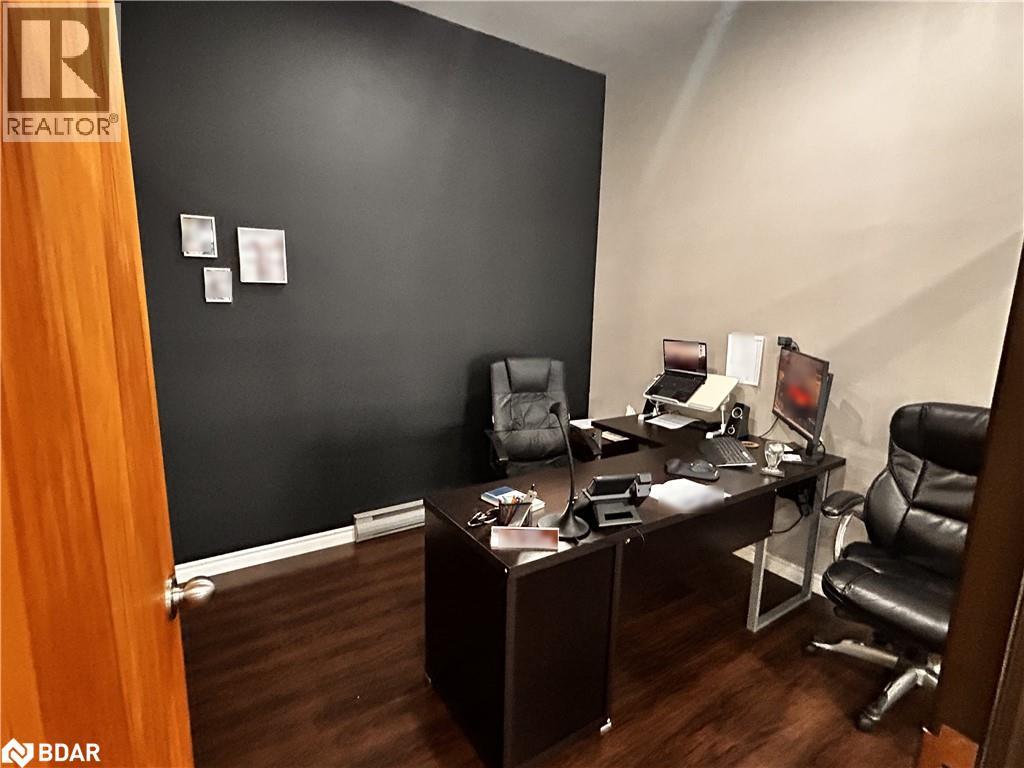 49 Essa Road Unit# 1, Barrie, Ontario  L4N 3K4 - Photo 14 - 40773699