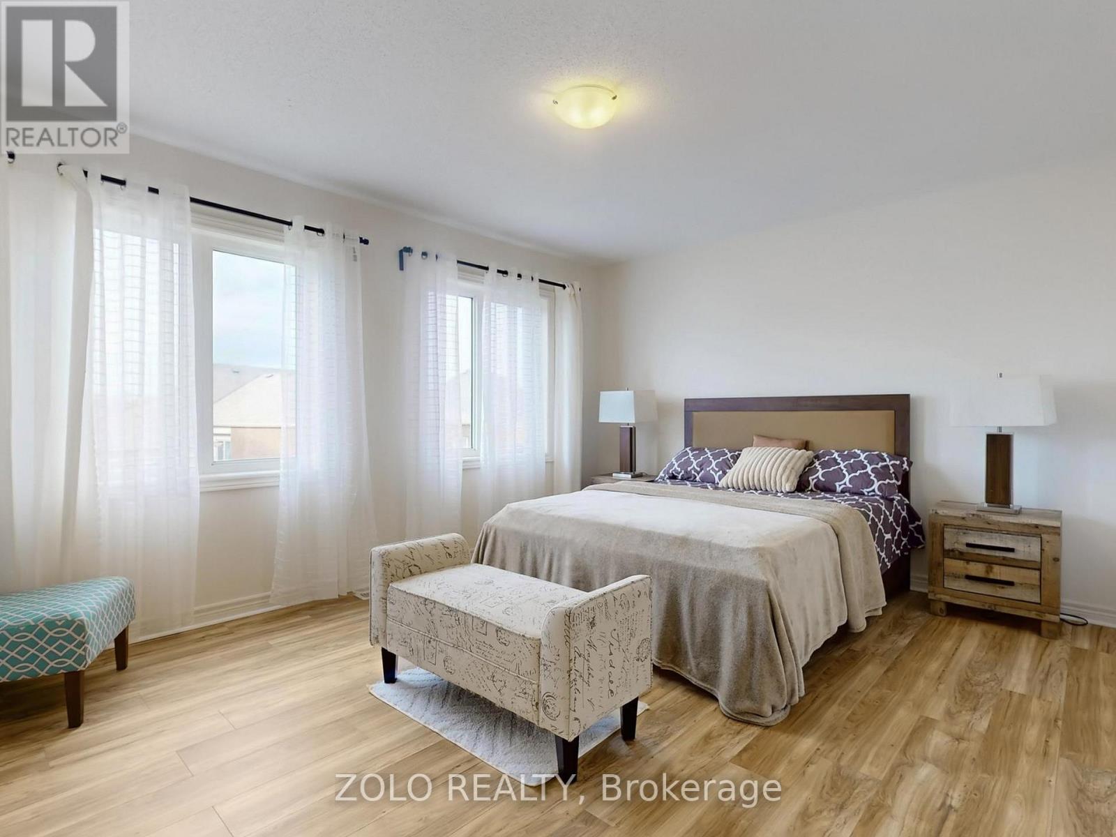 42 Foxberry Road, East Gwillimbury, Ontario  L9N 0P6 - Photo 14 - N12429209