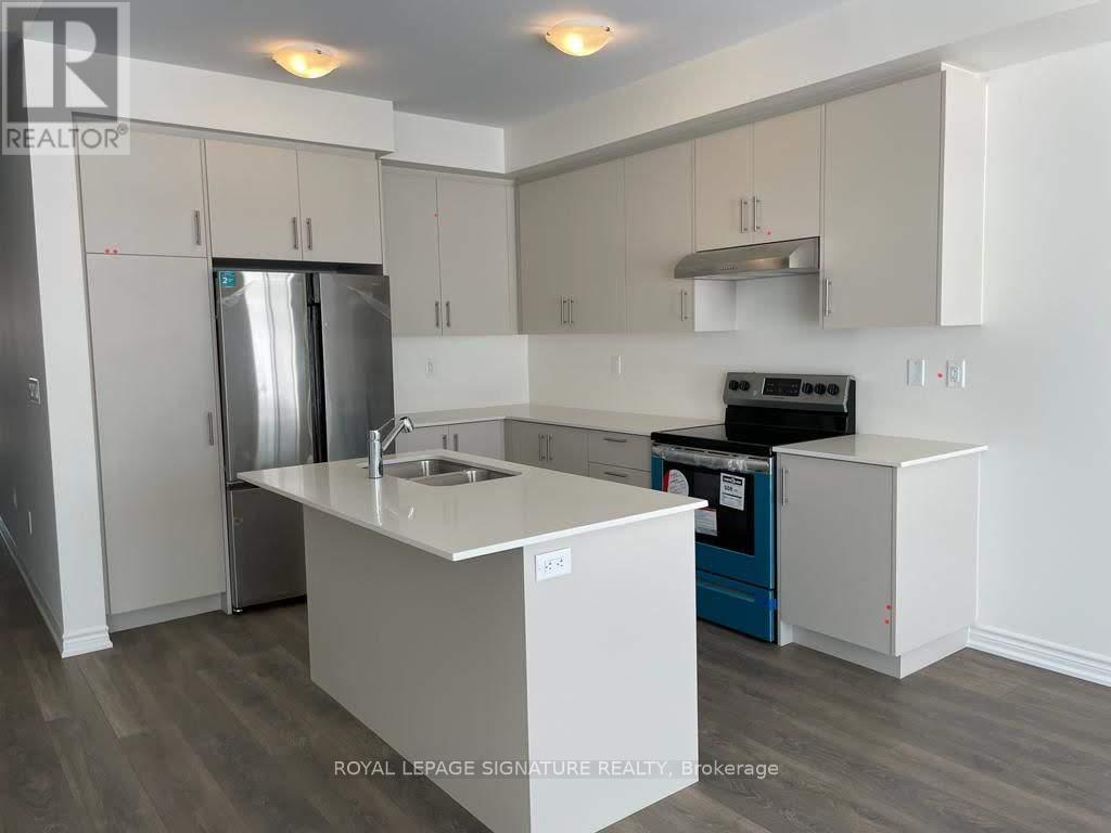 41 Greer Street, Barrie, Ontario  L9J 0R5 - Photo 4 - S12429138