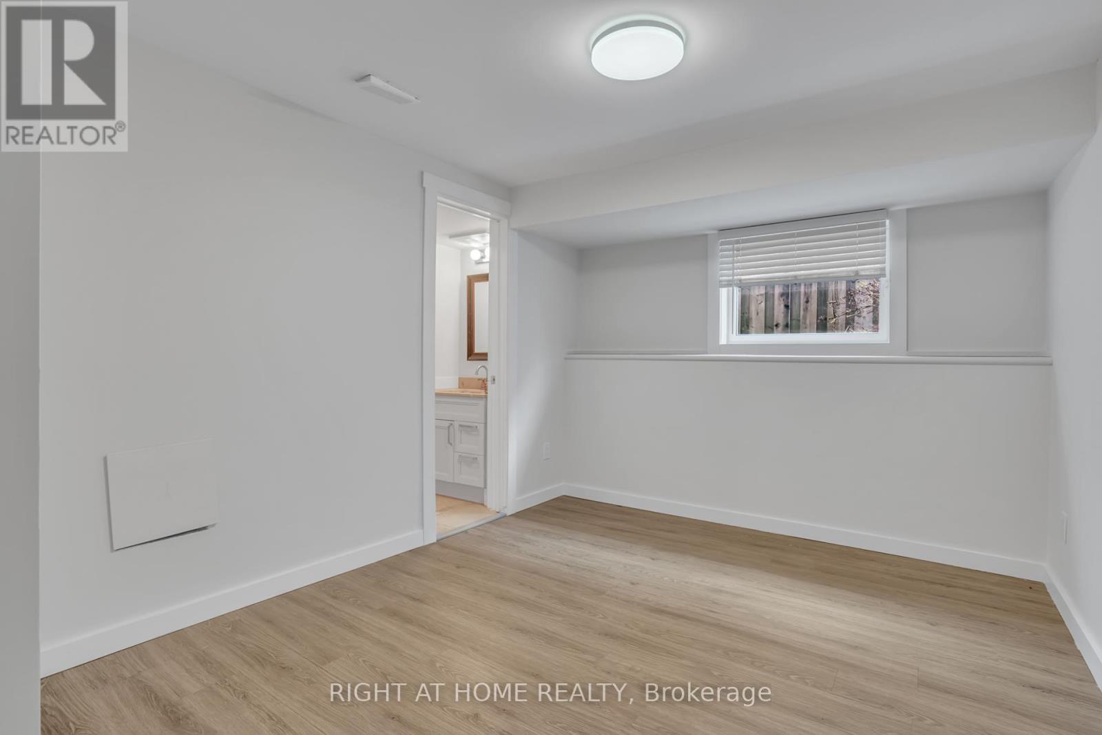 192 Edgehill (Lower) Drive, Barrie, Ontario  L4N 1M1 - Photo 19 - S12429146