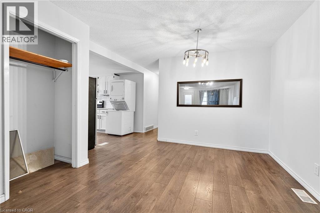 133 Northgate Drive Unit# Main, Welland, Ontario  L3C 5Y3 - Photo 4 - 40773903