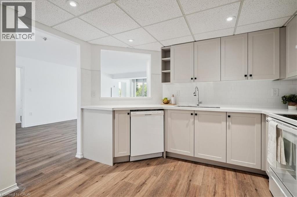 5090 Pinedale Avenue Unit# 208, Burlington, Ontario  L7L 3V8 - Photo 15 - 40772396