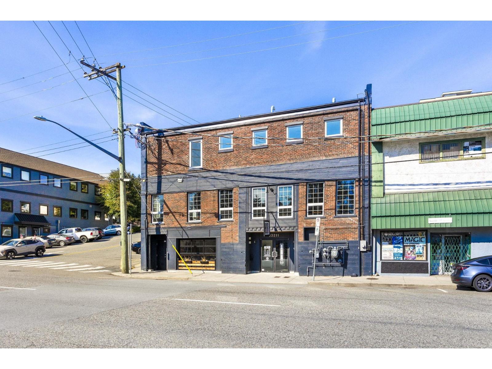 33211 N Railway Avenue, Mission, British Columbia  V2V 1E4 - Photo 3 - C8072554