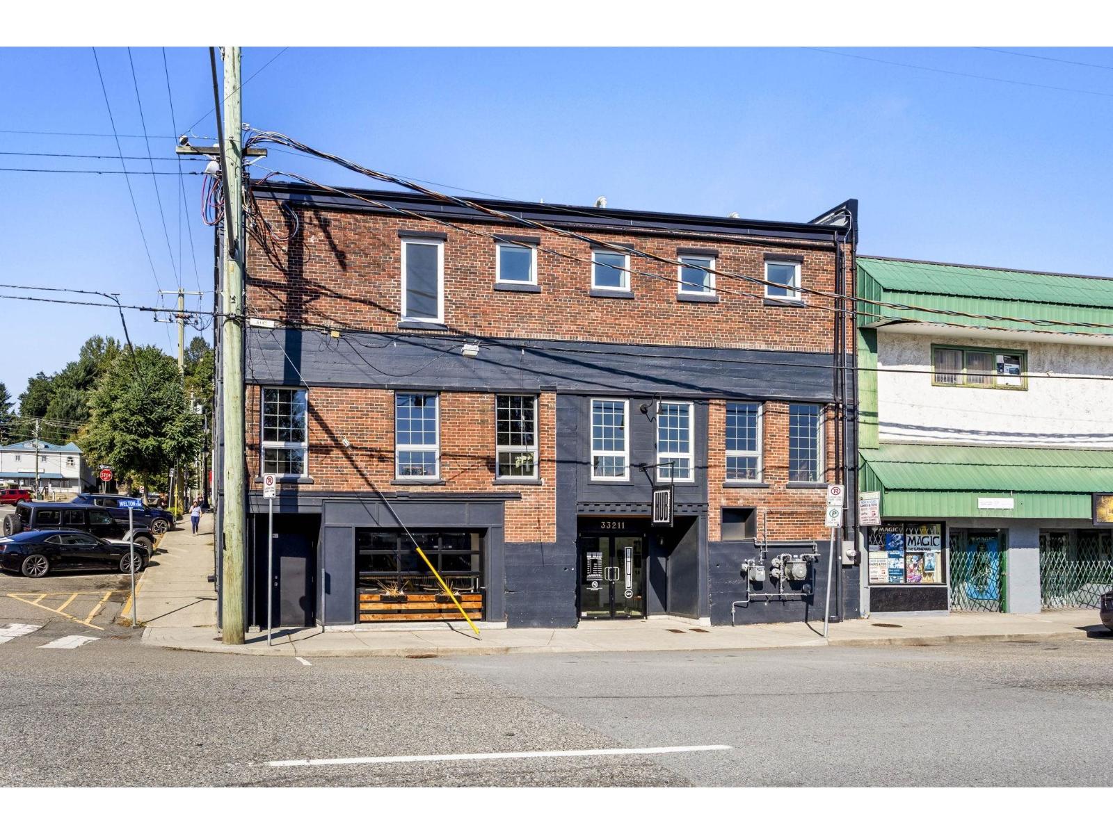 33211 N Railway Avenue, Mission, British Columbia  V2V 1E4 - Photo 2 - C8072554