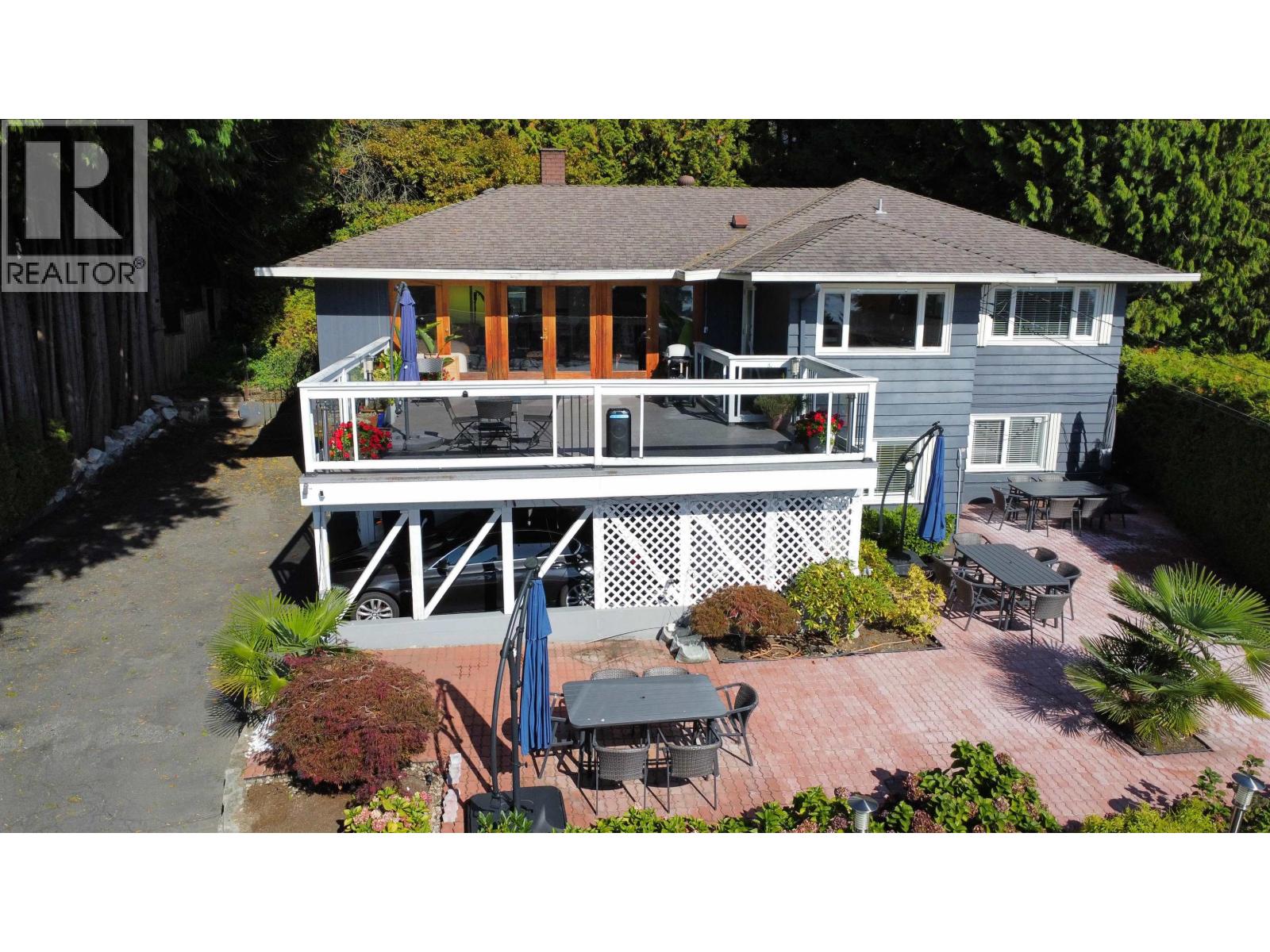 1249 NEPAL CRESCENT, West Vancouver, British Columbia