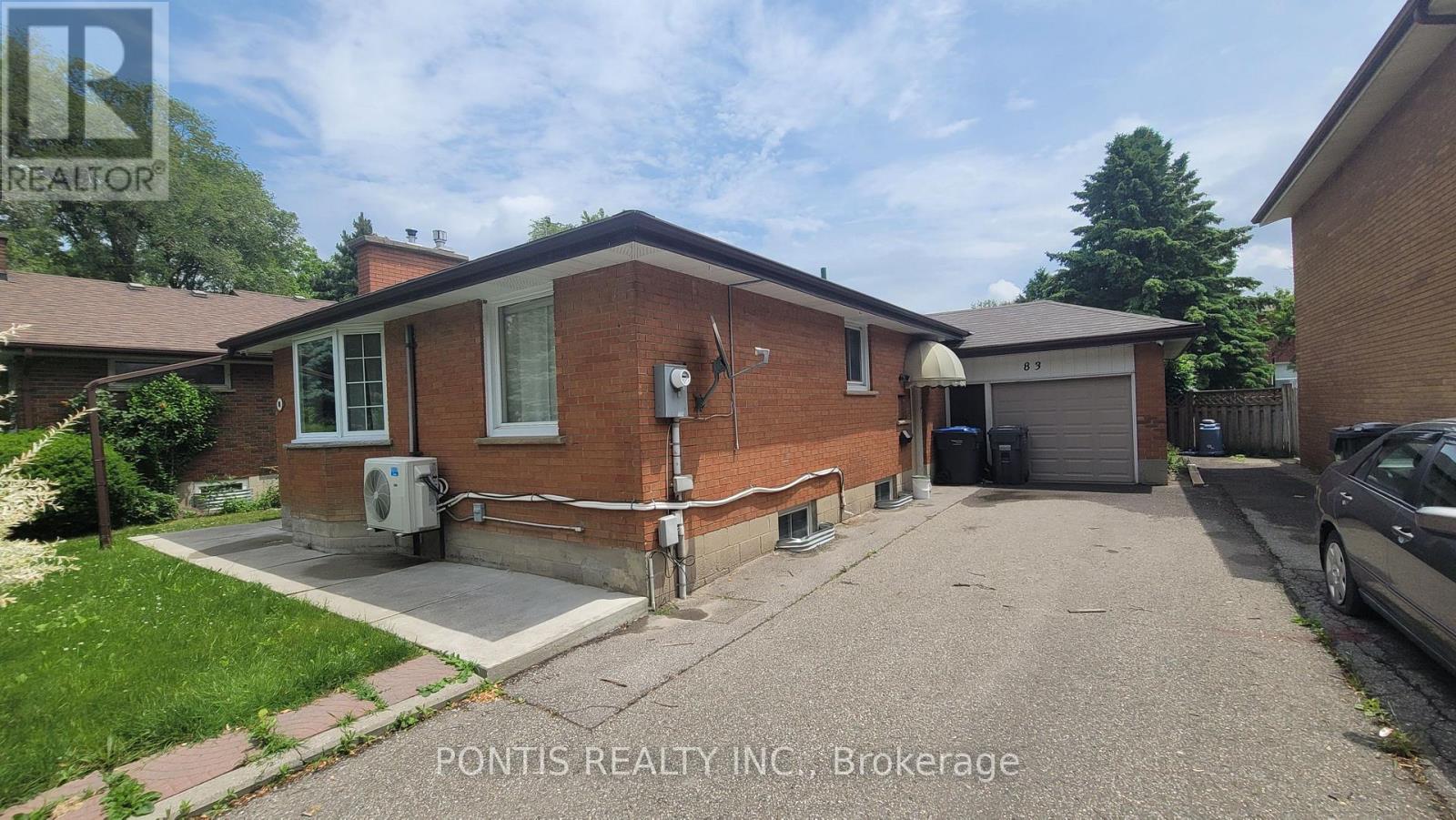 83 Denison Avenue, Brampton, Ontario  L6X 1E9 - Photo 1 - W12424236