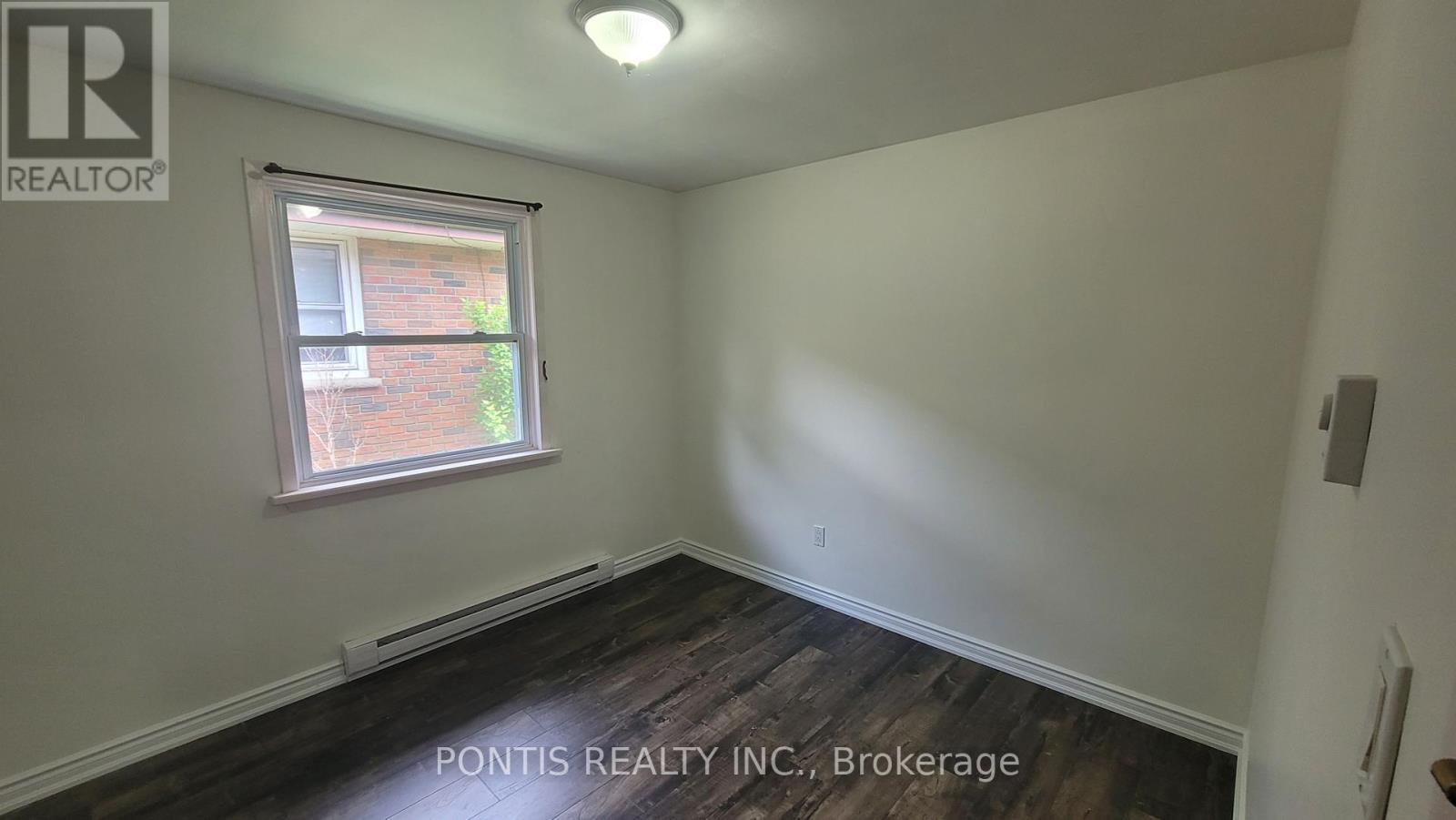 83 Denison Avenue, Brampton, Ontario  L6X 1E9 - Photo 8 - W12424236