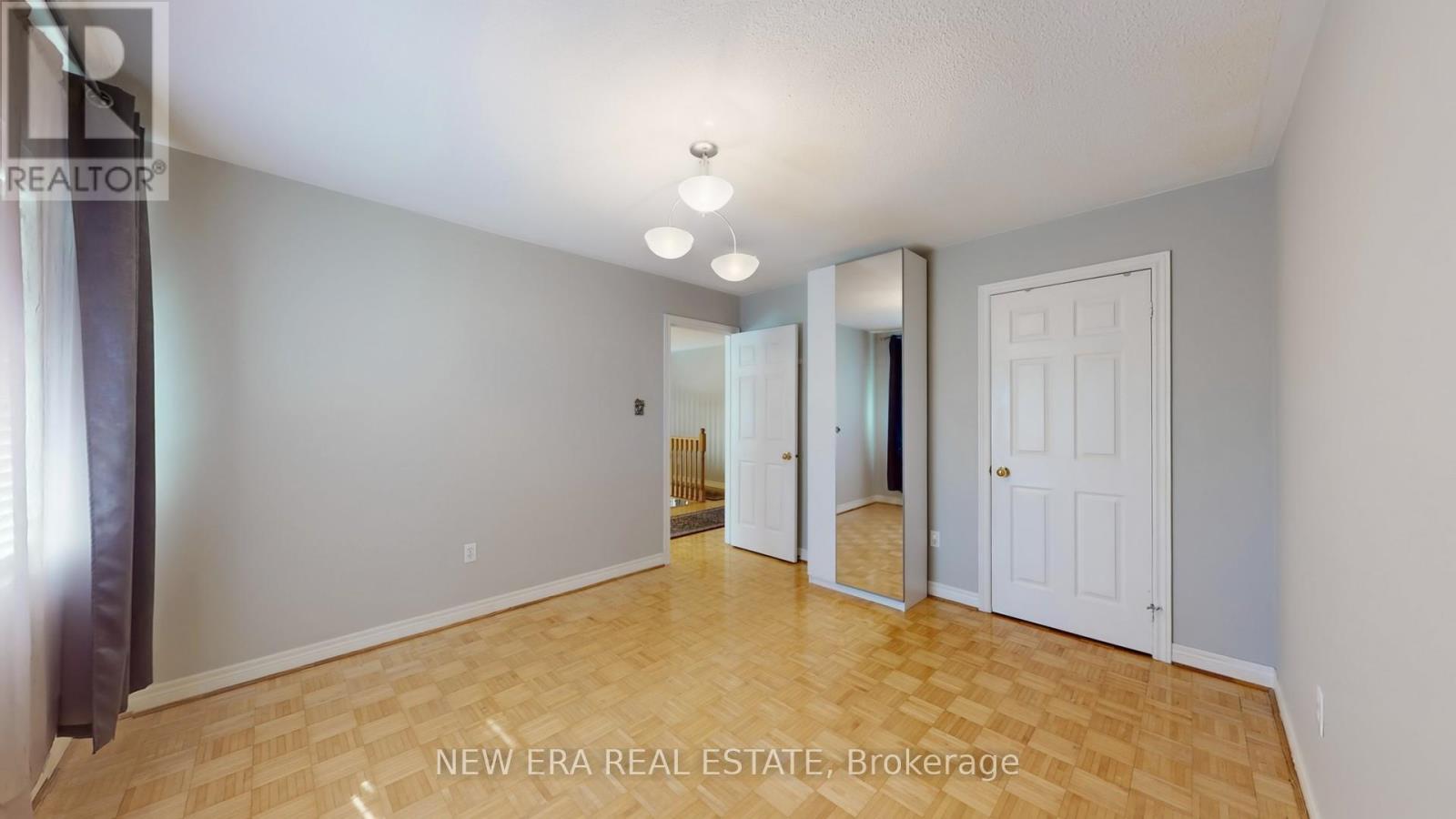 1380 Daniel Creek Road, Mississauga, Ontario  L5V 1V3 - Photo 31 - W12428814