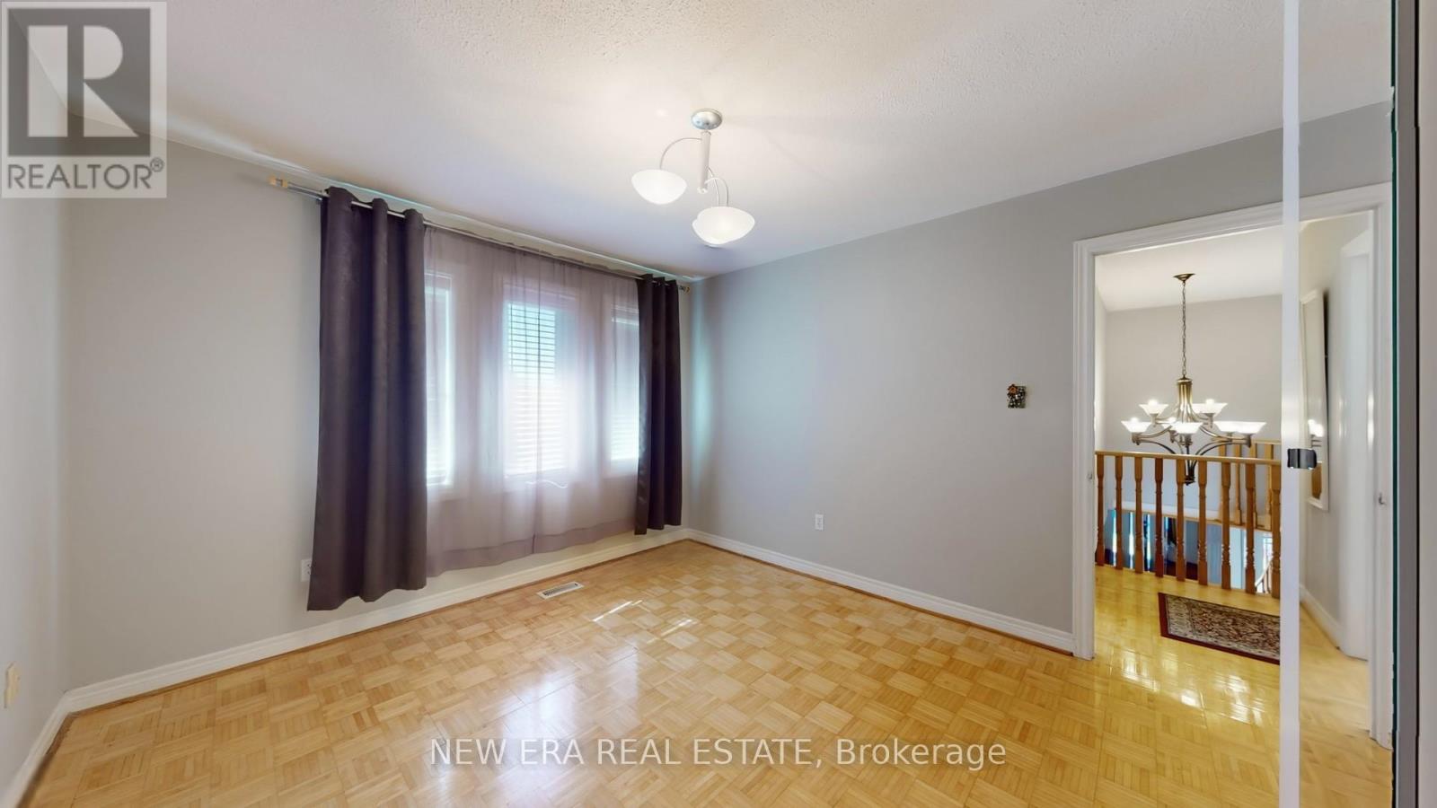 1380 Daniel Creek Road, Mississauga, Ontario  L5V 1V3 - Photo 30 - W12428814