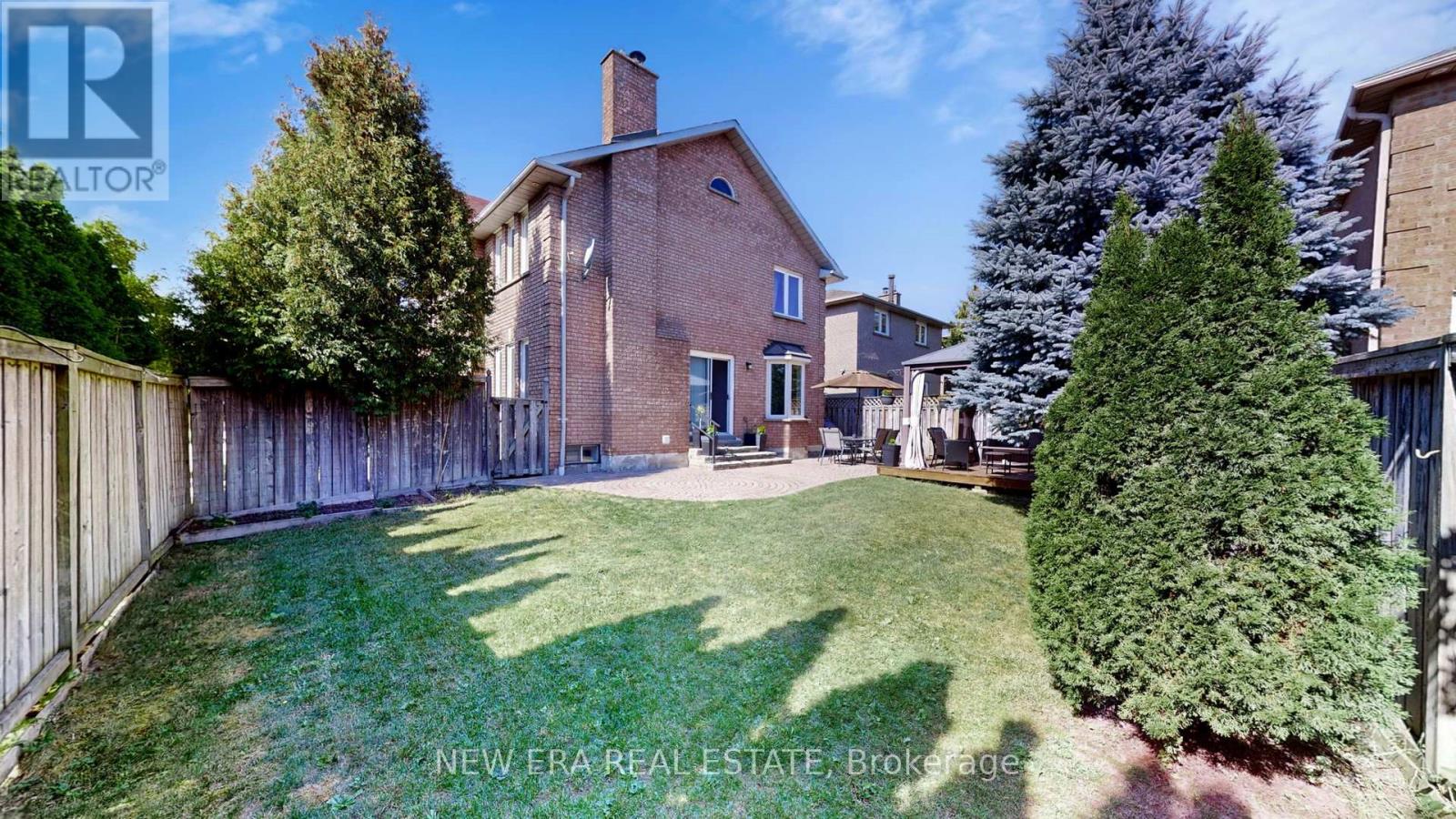 1380 Daniel Creek Road, Mississauga, Ontario  L5V 1V3 - Photo 43 - W12428814