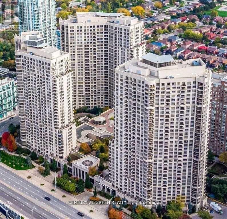 2726 - 3888 Duke Of York Boulevard, Mississauga, Ontario  L5B 4P5 - Photo 1 - W12429175