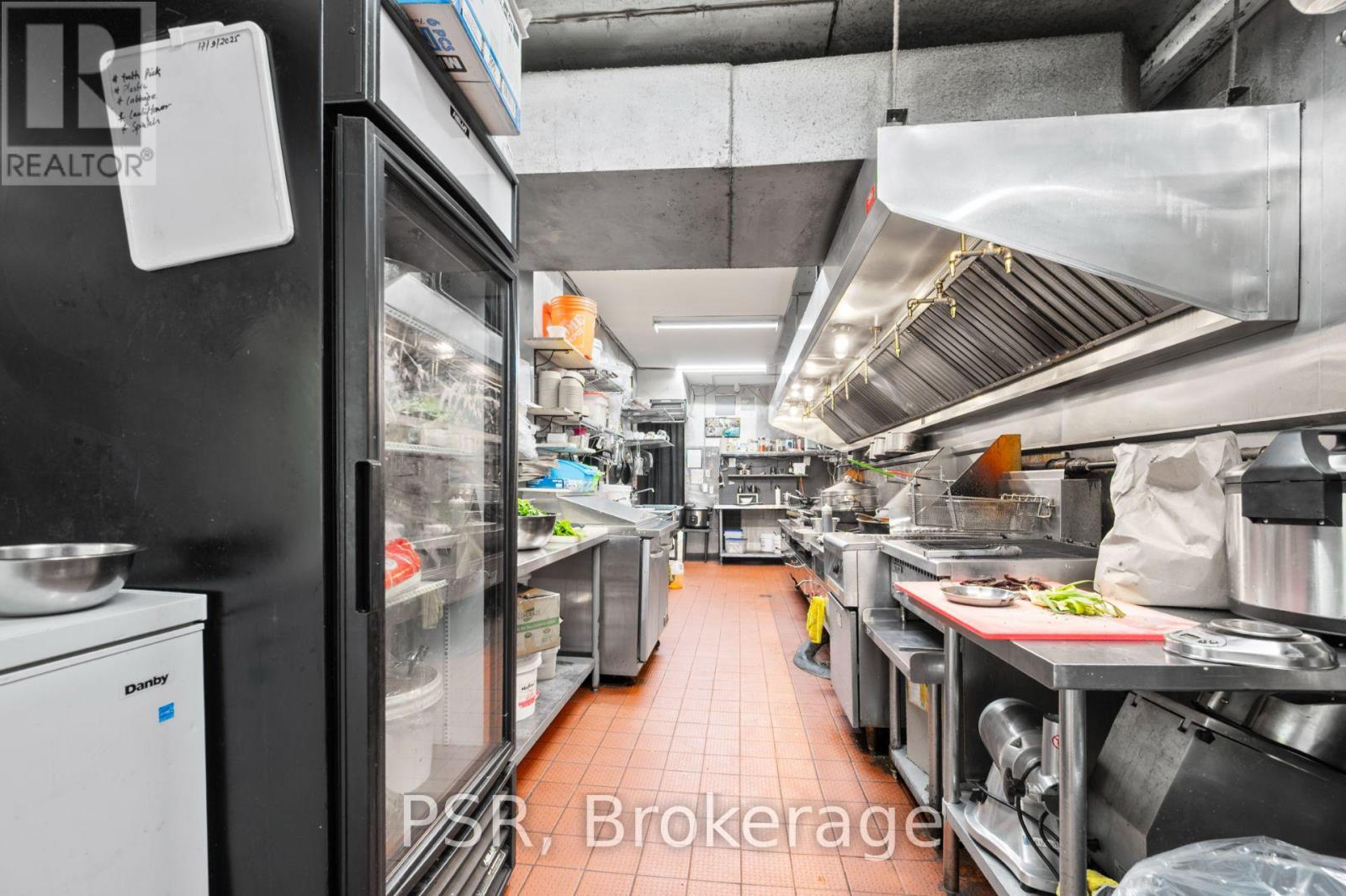1508 Queen Street W, Toronto, Ontario  M6R 1A4 - Photo 11 - W12429178