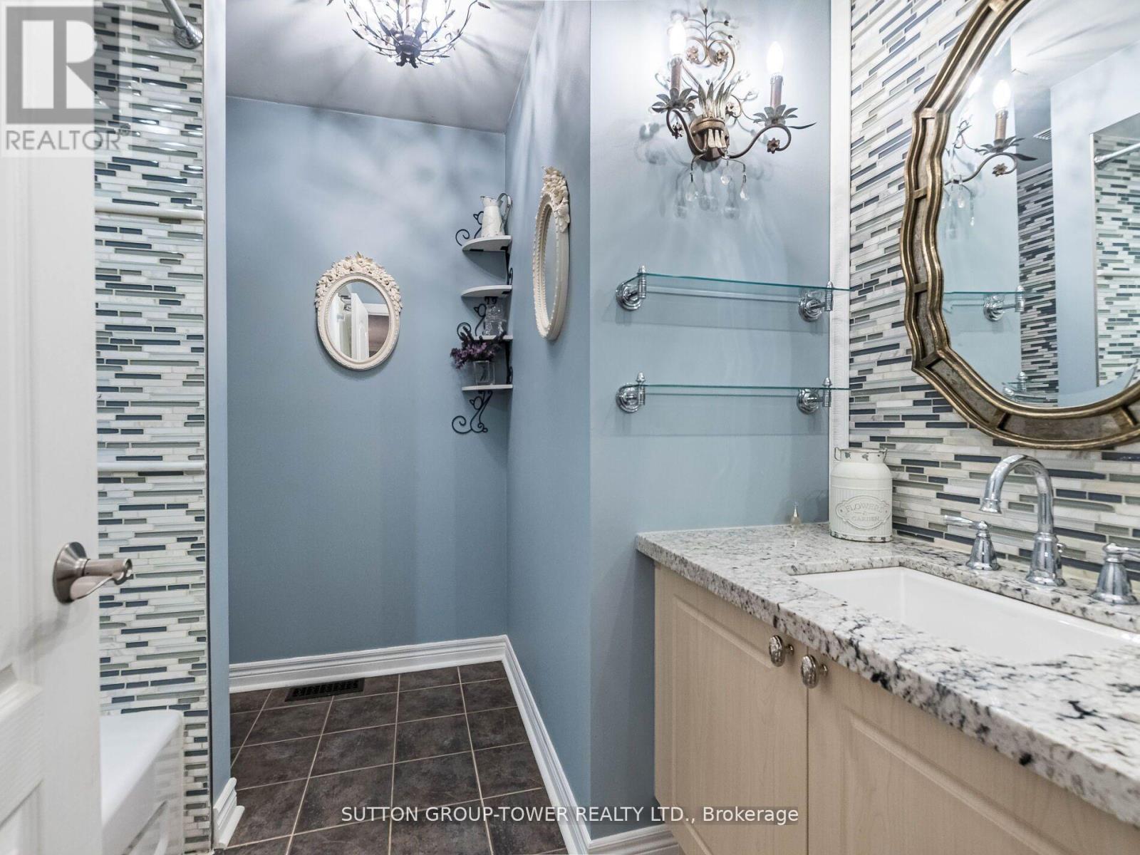 5224 Churchill Meadows Boulevard, Mississauga, Ontario  L5M 8C1 - Photo 26 - W12429223