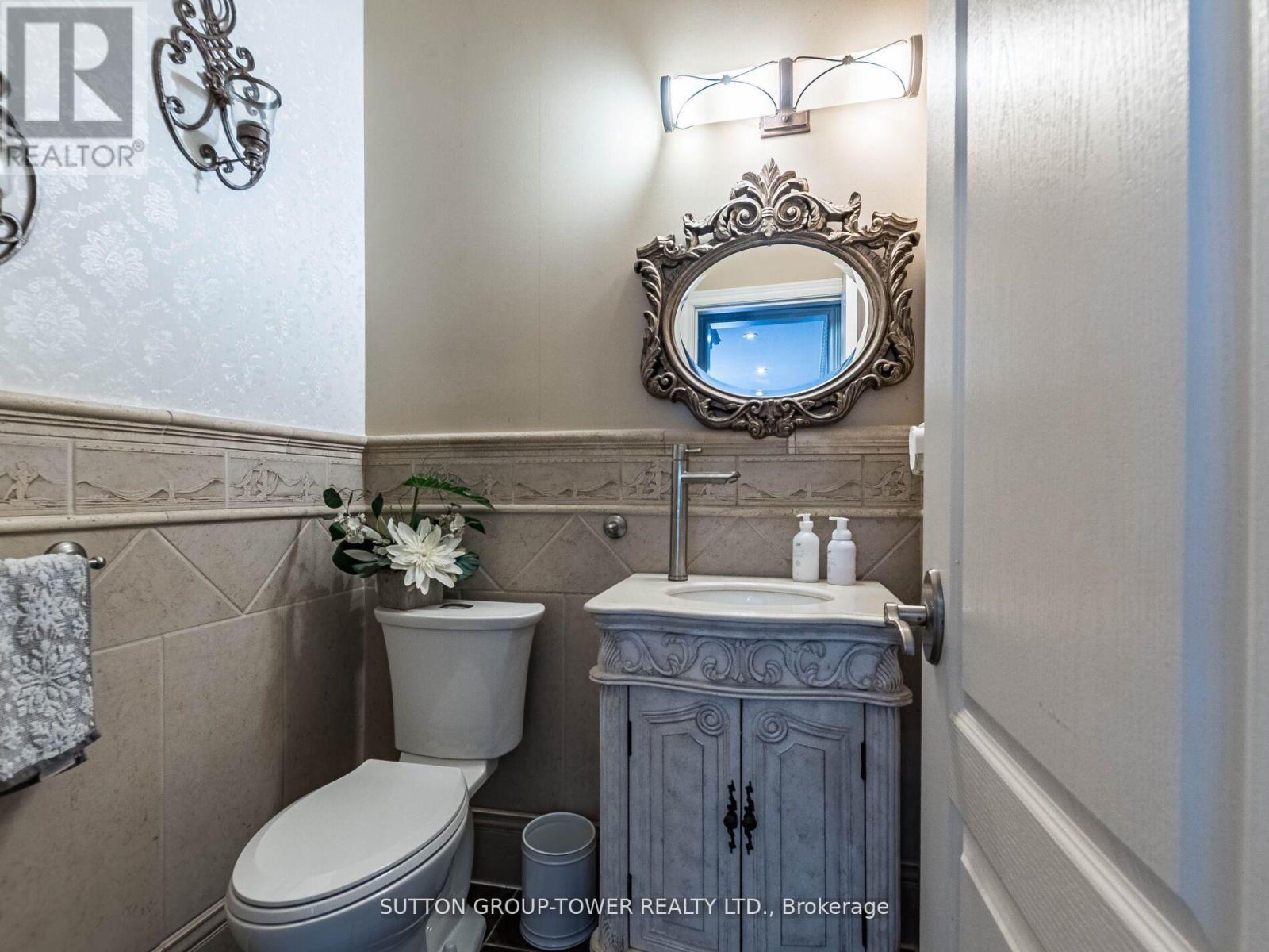 5224 Churchill Meadows Boulevard, Mississauga, Ontario  L5M 8C1 - Photo 6 - W12429223