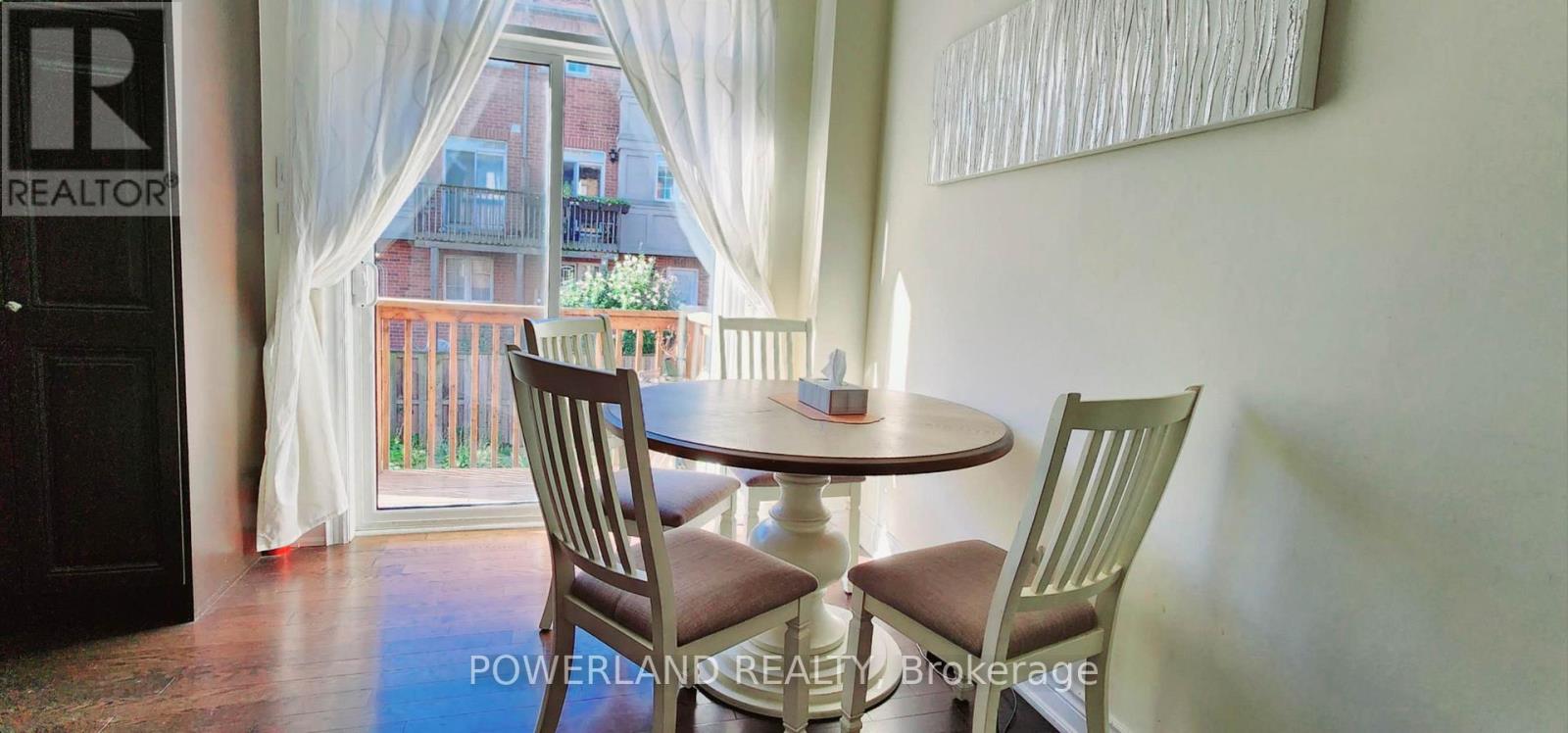 25 Erinview Terrace, Toronto, Ontario  M9C 0C3 - Photo 13 - W12429227
