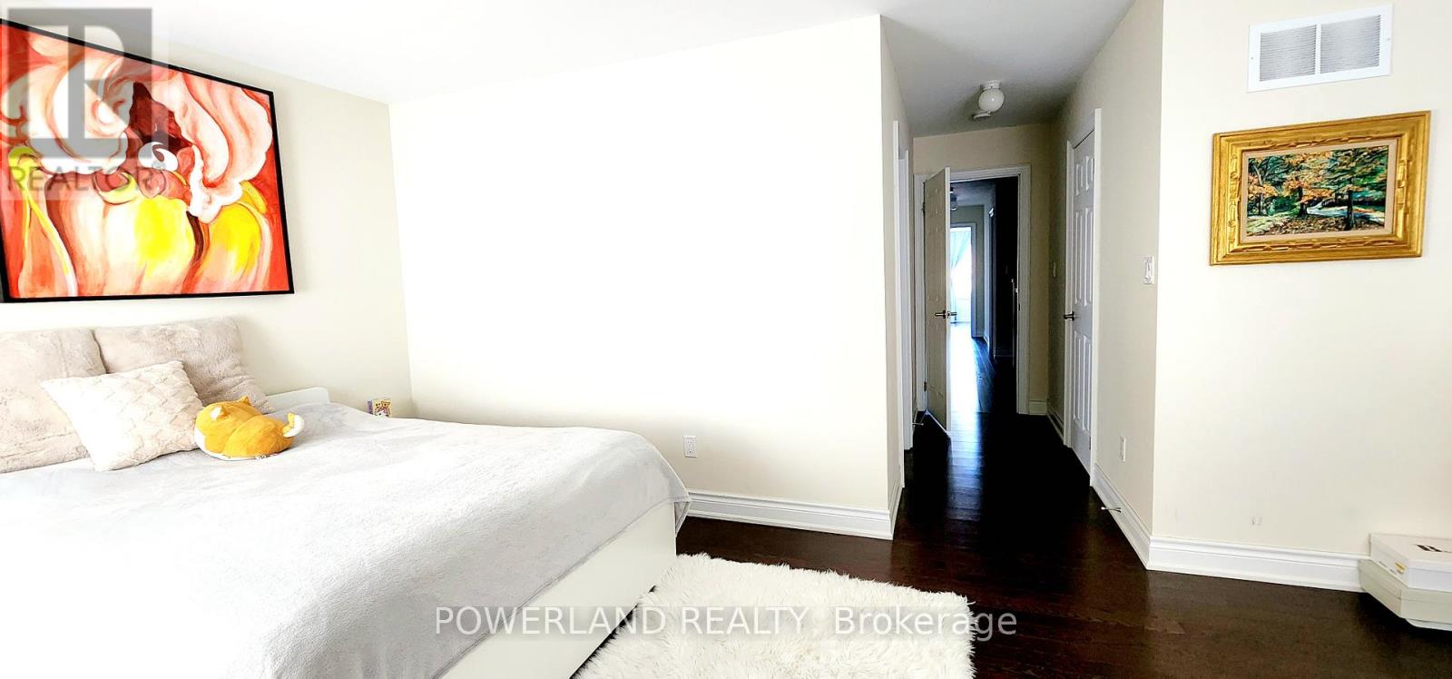 25 Erinview Terrace, Toronto, Ontario  M9C 0C3 - Photo 18 - W12429227