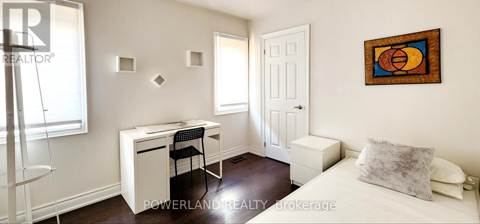 25 Erinview Terrace, Toronto, Ontario  M9C 0C3 - Photo 24 - W12429227