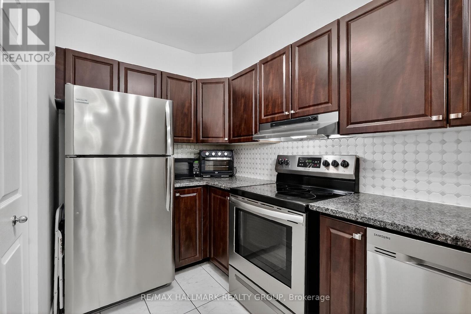 108 - 1760 Cabaret Lane, Ottawa, Ontario  K4A 2H1 - Photo 10 - X12429272