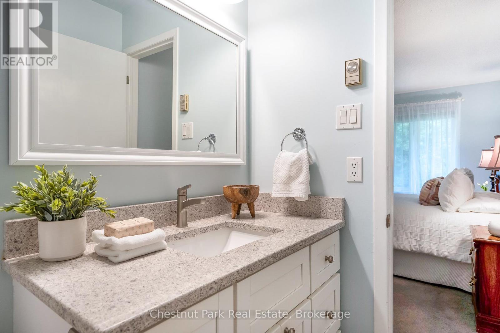 29 Trafalgar Road, Collingwood, Ontario  L9Y 5G4 - Photo 23 - S12429316