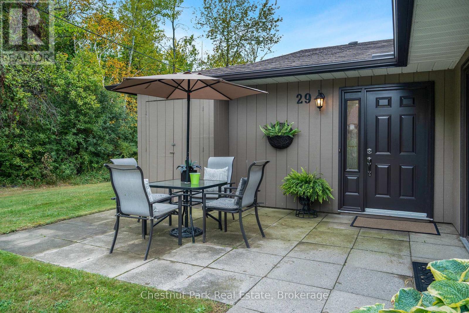 29 Trafalgar Road, Collingwood, Ontario  L9Y 5G4 - Photo 3 - S12429316