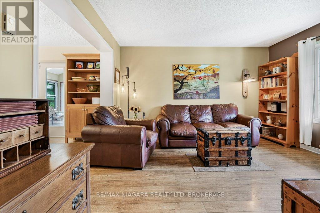 2300 King Street, Lincoln, Ontario  L2R 6P7 - Photo 6 - X12429278