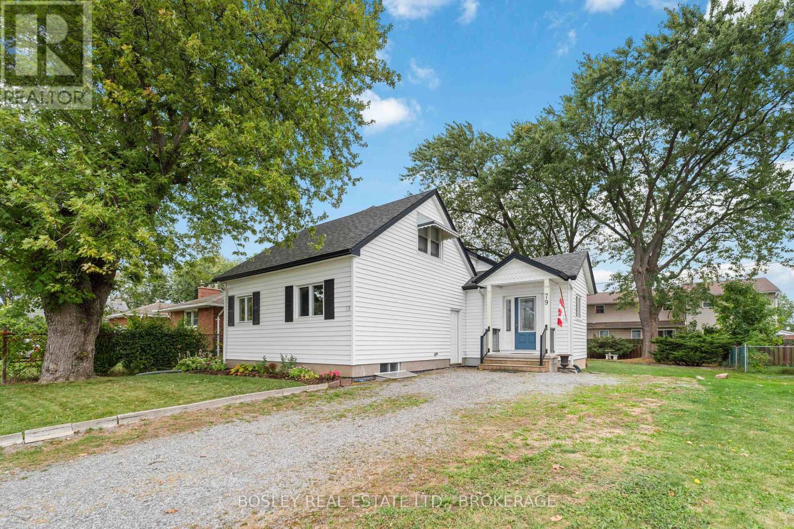 79 Richmond Street W, Thorold (Thorold Downtown), Ontario  L2V 3H2 - Photo 2 - X12429311