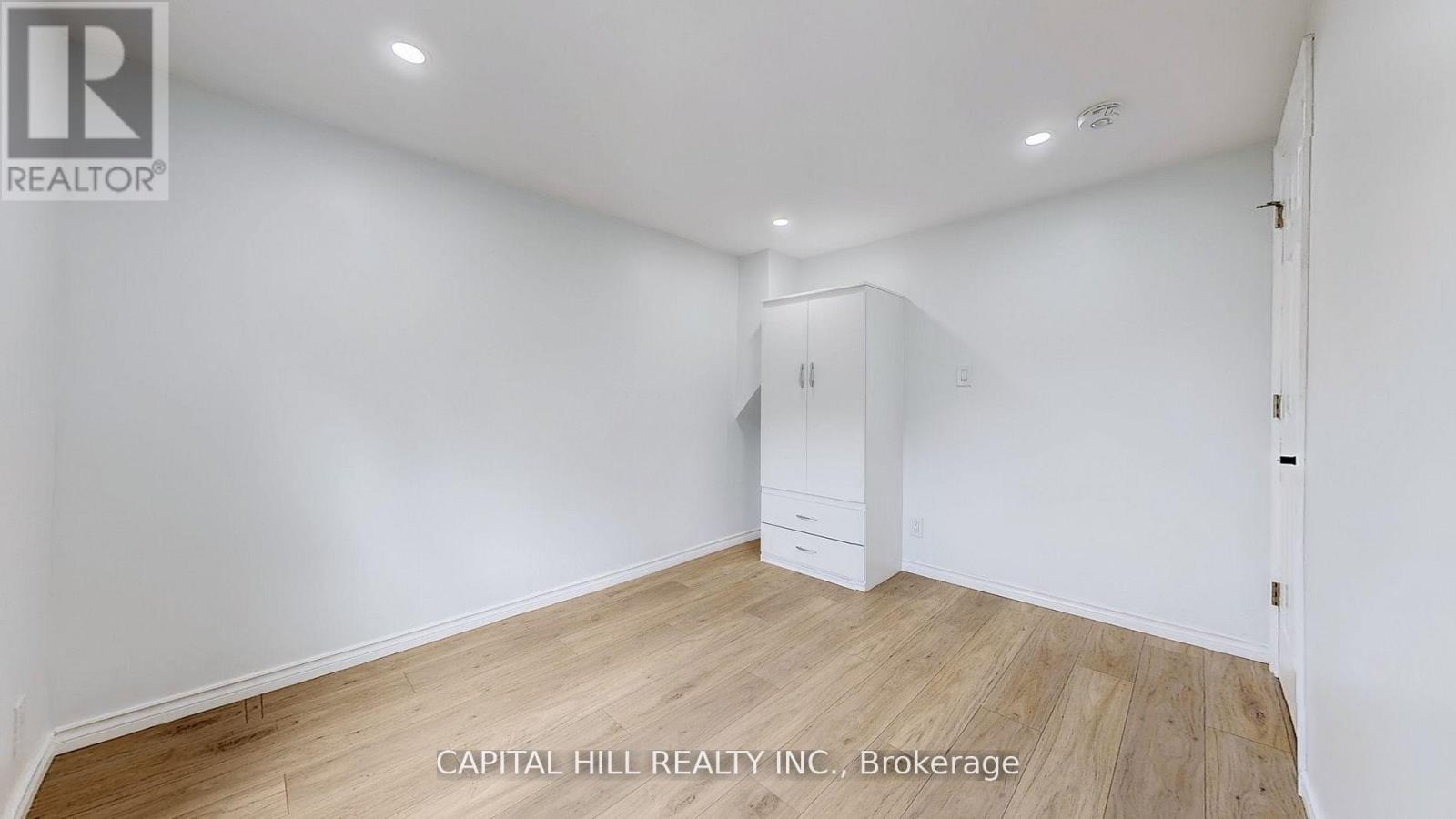 160 Picton Street E, Hamilton, Ontario  L8L 3W6 - Photo 28 - X12429132