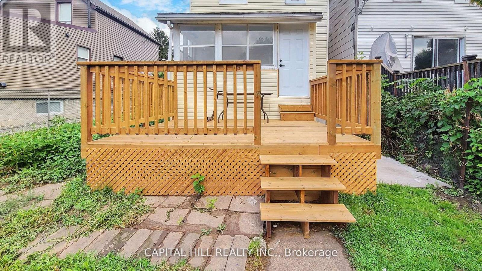 160 Picton Street E, Hamilton, Ontario  L8L 3W6 - Photo 45 - X12429132
