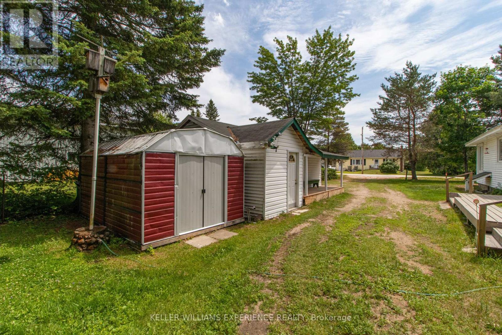 152 Ottawa Avenue, South River, Ontario  P0A 1X0 - Photo 25 - X12429149