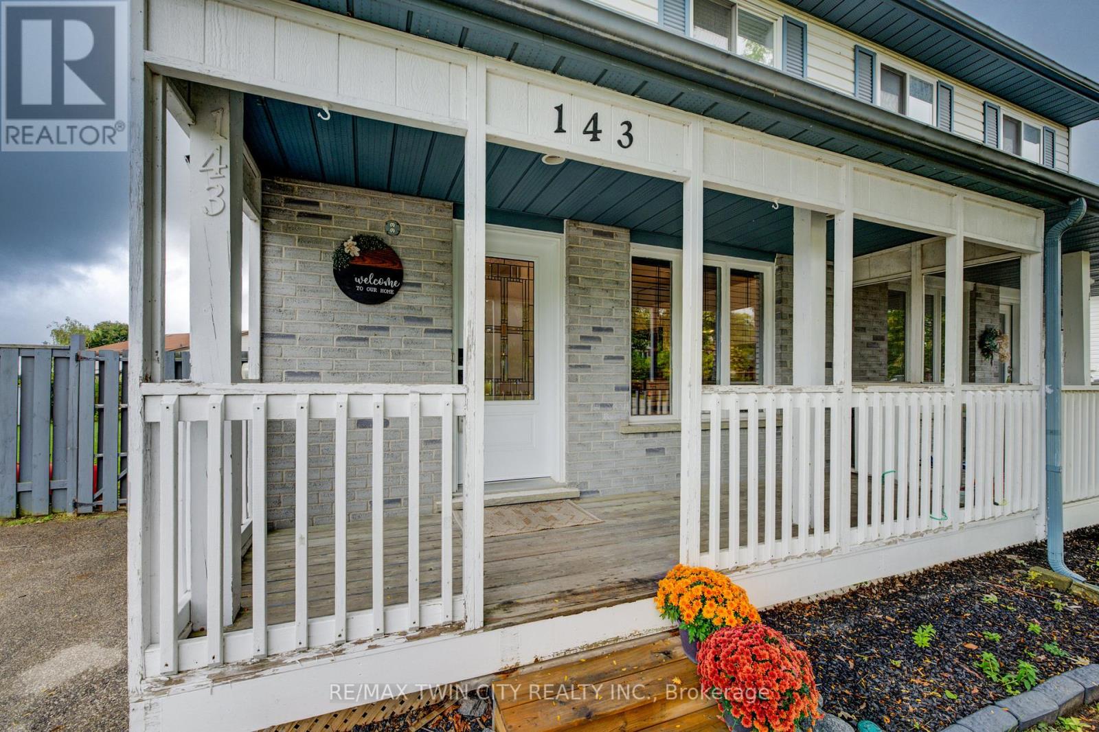 143 Dyer Court, Cambridge, Ontario  N3C 4B9 - Photo 4 - X12429165