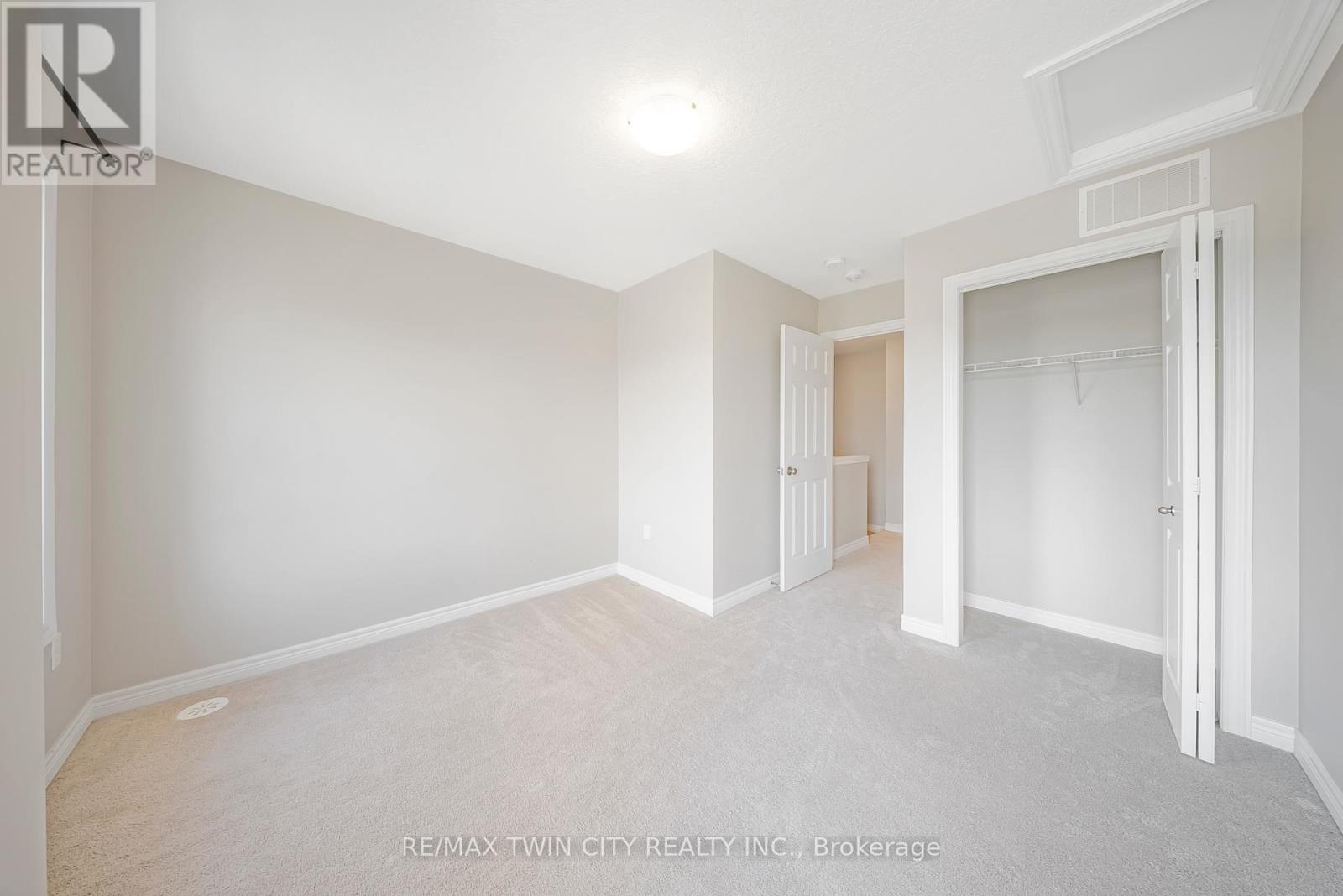 C - 1108 Fairway Road N, Kitchener, Ontario  N2A 0J3 - Photo 18 - X12429184