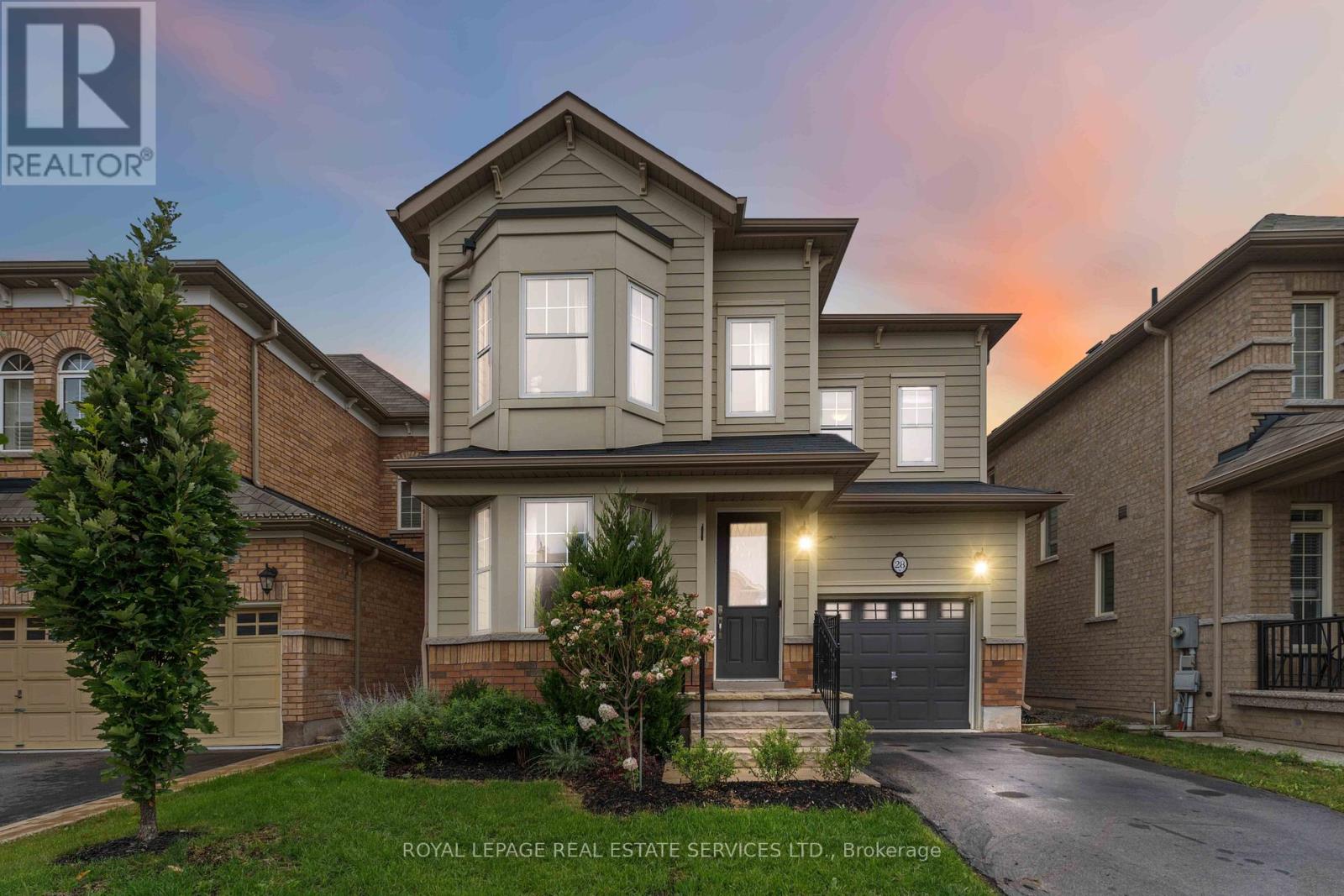 28 Babcock Street, Hamilton, Ontario  L8B 0S6 - Photo 2 - X12429190