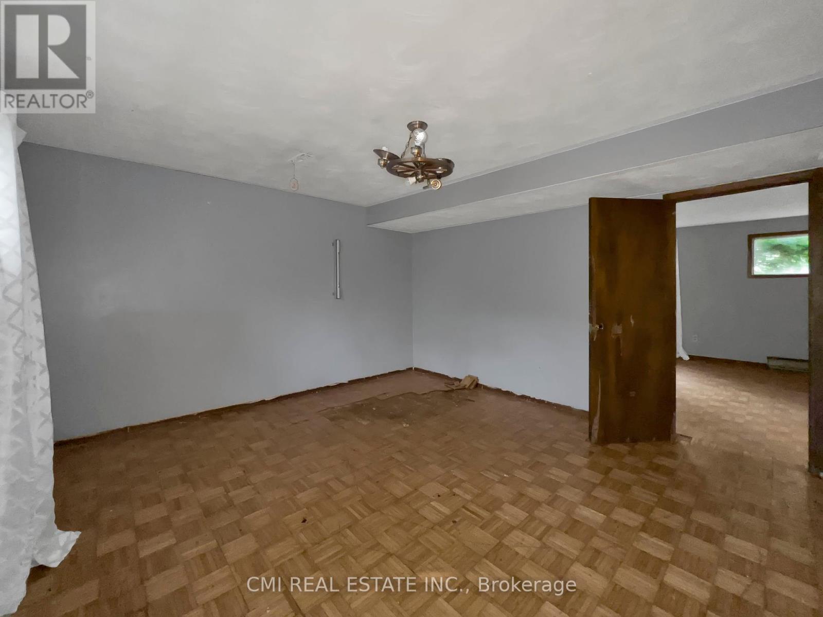 74 Brier Park Road, Brantford, Ontario  N3R 5T4 - Photo 27 - X12429216