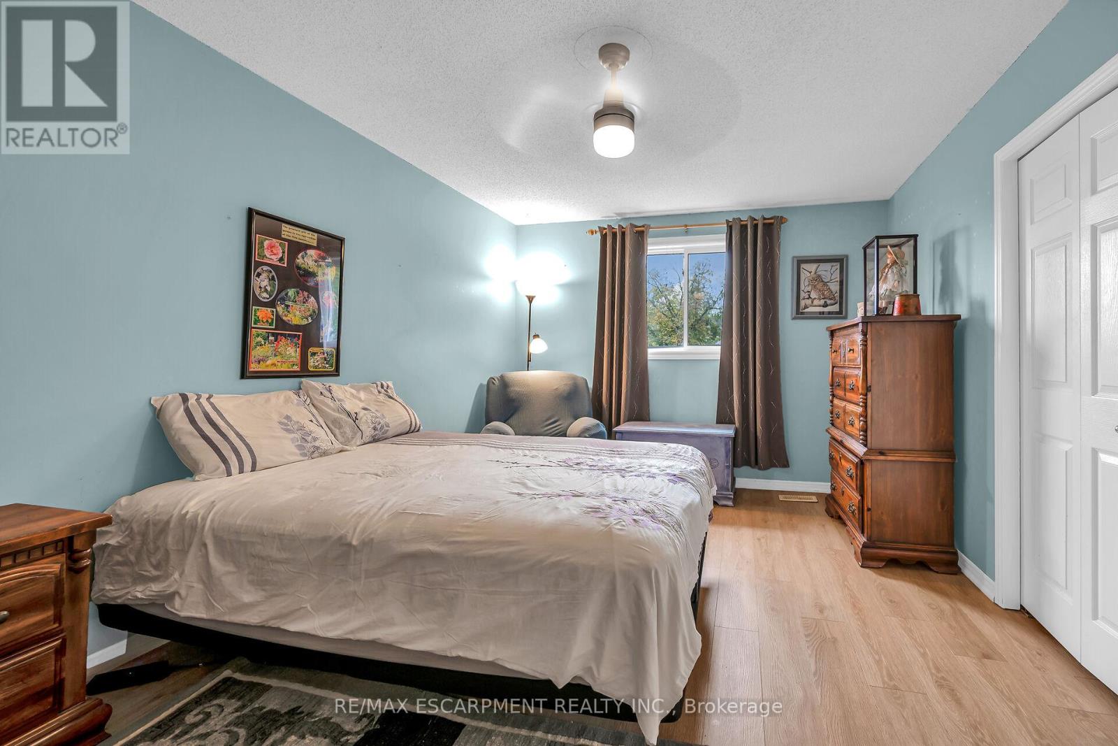 16 Caledon Court, Haldimand, Ontario  N3W 2L5 - Photo 22 - X12429233