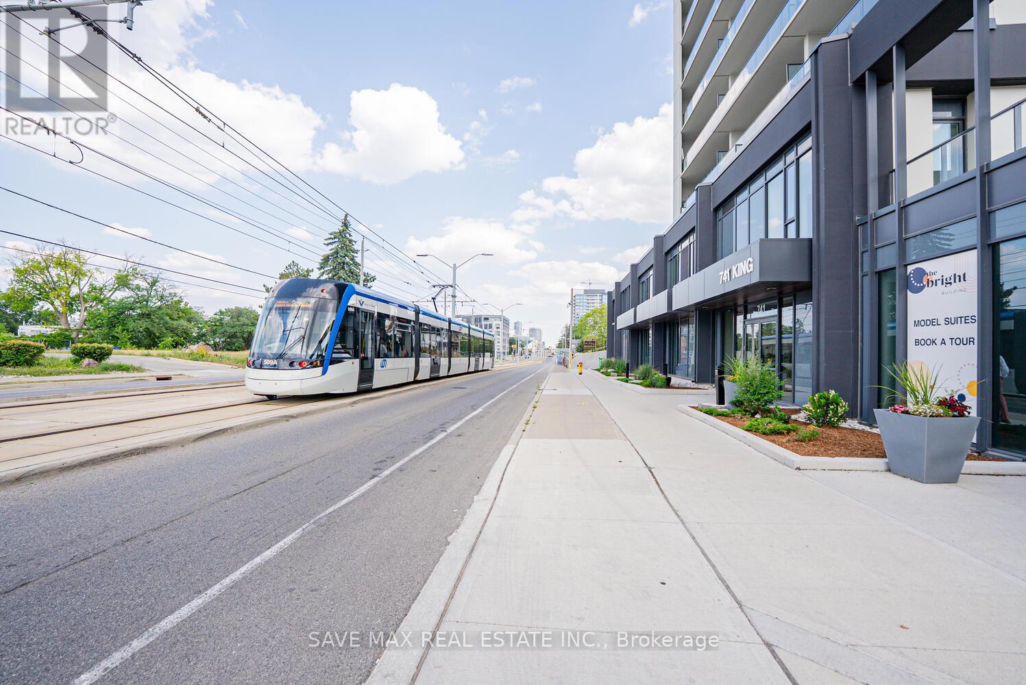 411 - 741 King Street W, Kitchener, Ontario  N2G 0E9 - Photo 2 - X12429241