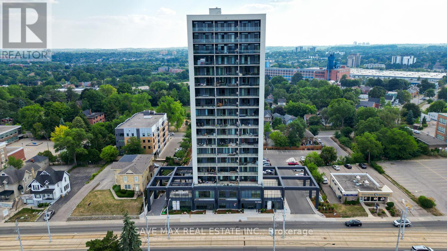 411 - 741 King Street W, Kitchener, Ontario  N2G 0E9 - Photo 3 - X12429241